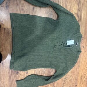 NWT green sweater
